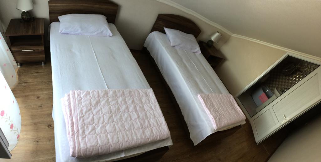 Mari Guest House テラヴィ エクステリア 写真